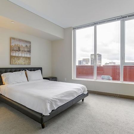 Convention Center Condos By Barsala Seattle Bagian luar foto