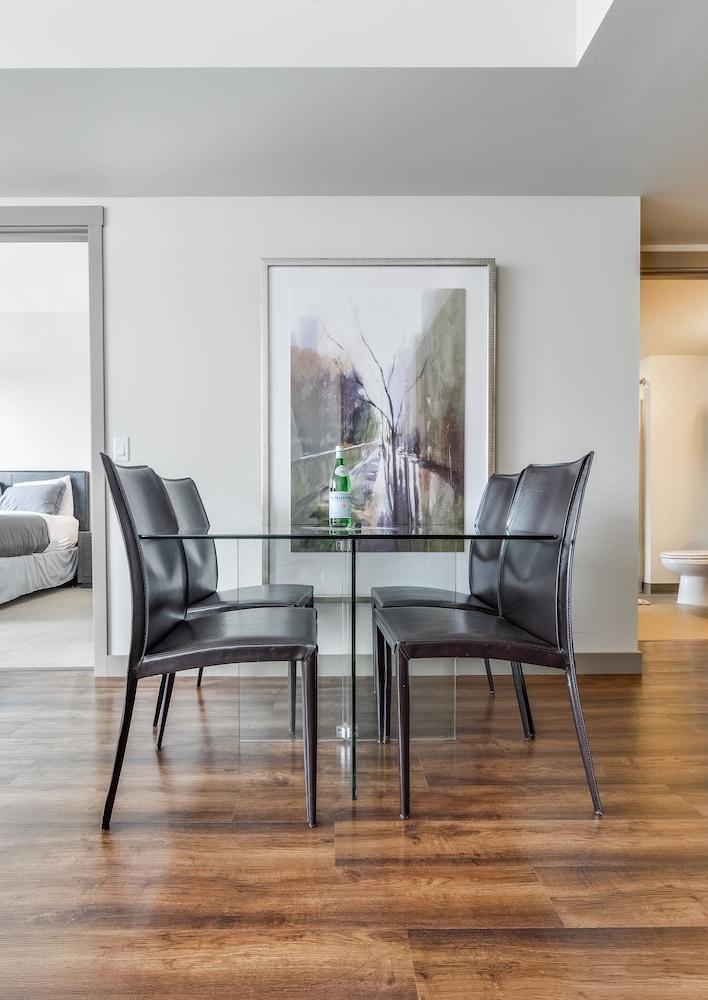 Convention Center Condos By Barsala Seattle Bagian luar foto